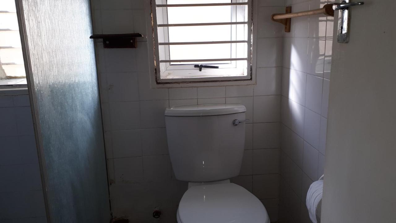 Relax In Aberdeen Johannesburg Eksteriør billede